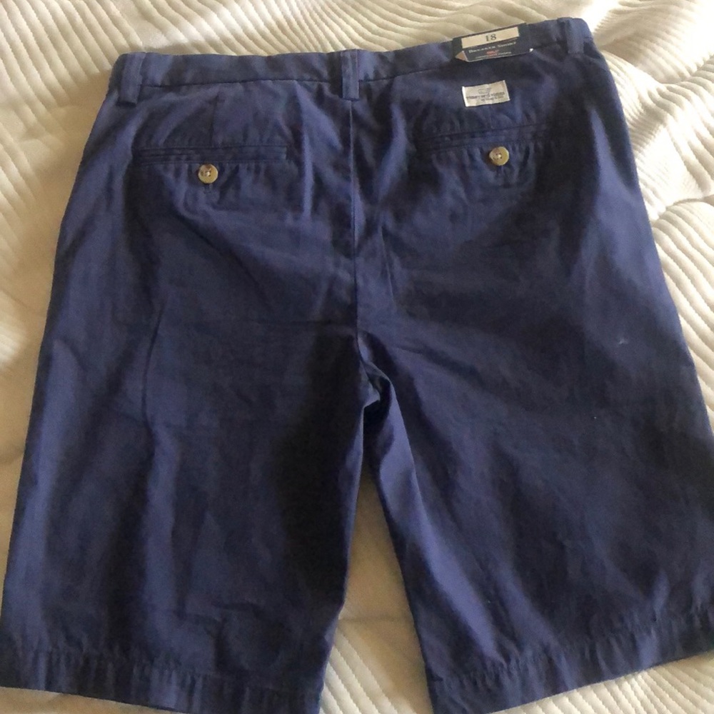 Boys vineyard vines shorts- brand new - Picture 2 of 4